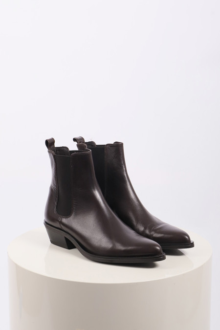 Kelly Beat ankle boots