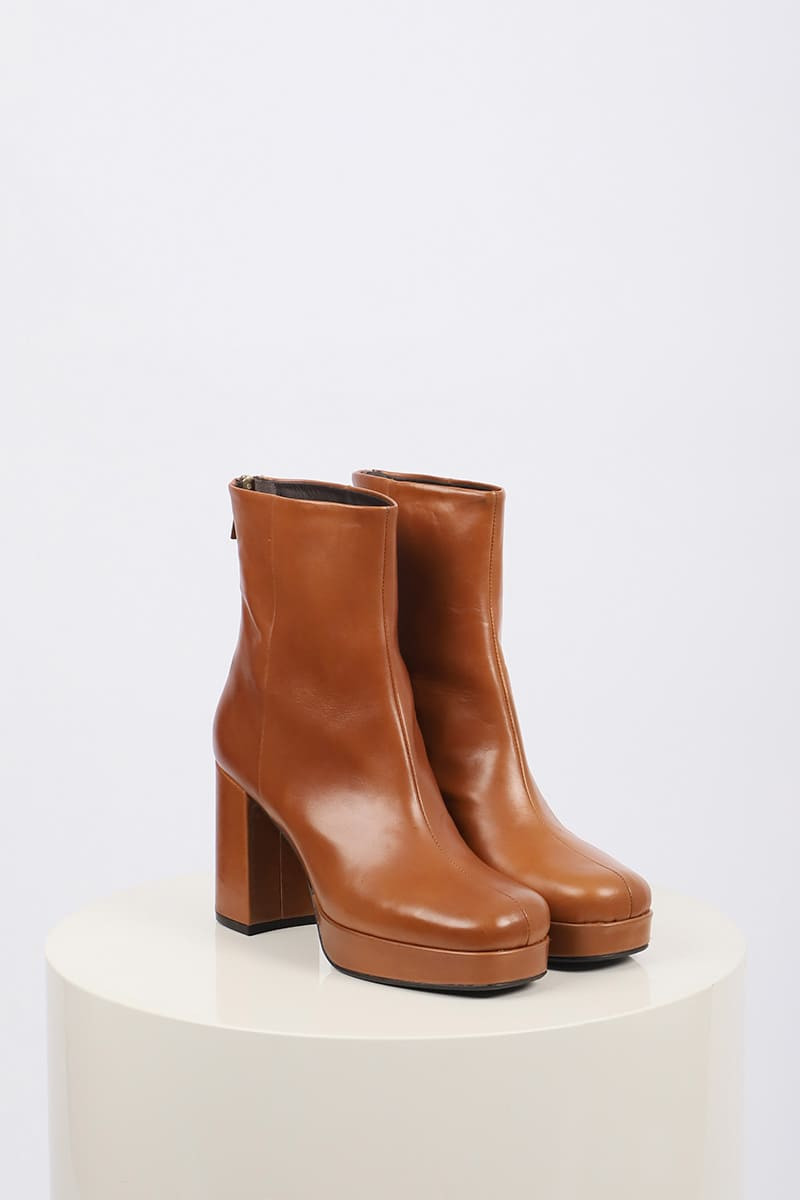 Charlzie Ankle Boots