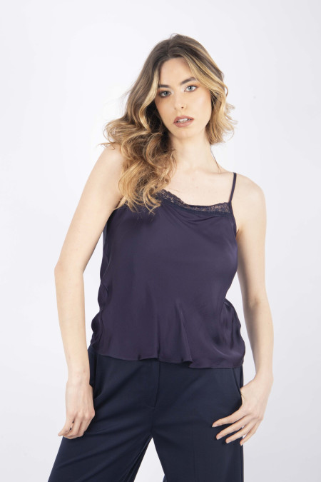 Fitted-waist top by iBlues