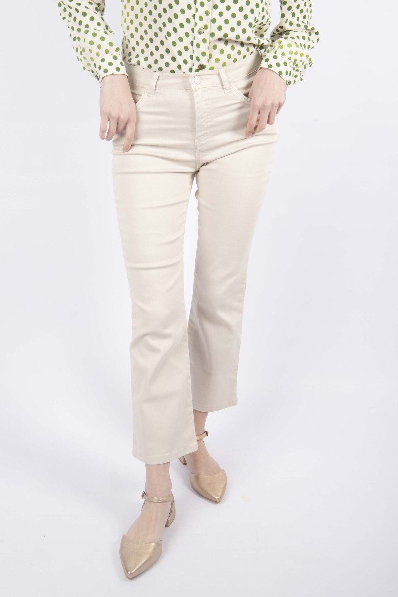 Pantaloni Flare