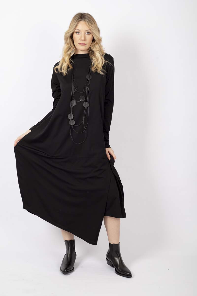 Black oversized dress