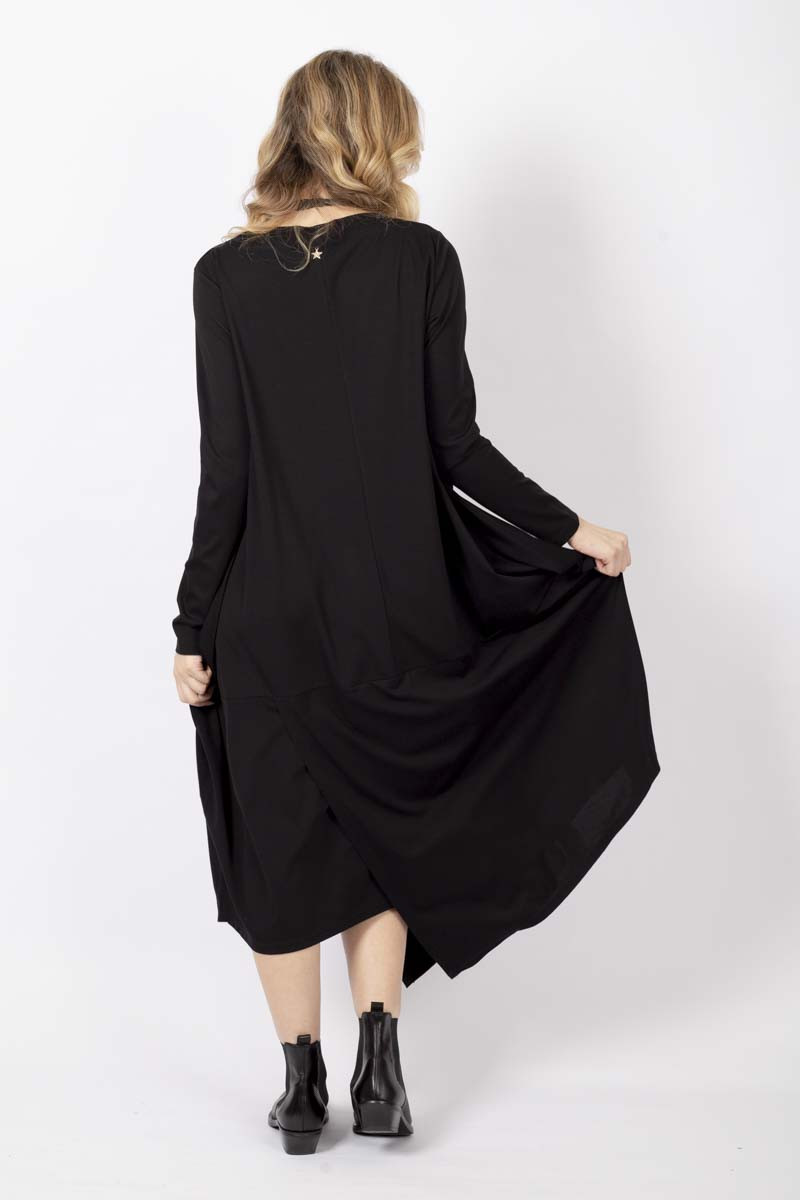 Black oversized dress