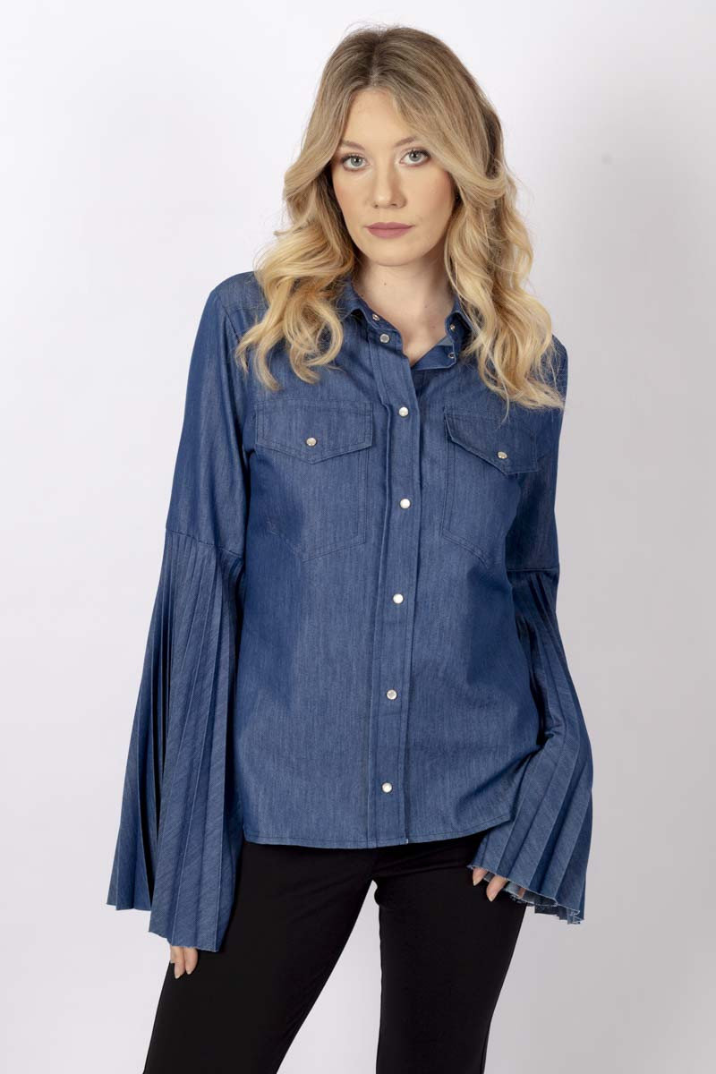 Blue denim pleated sleeve shirt