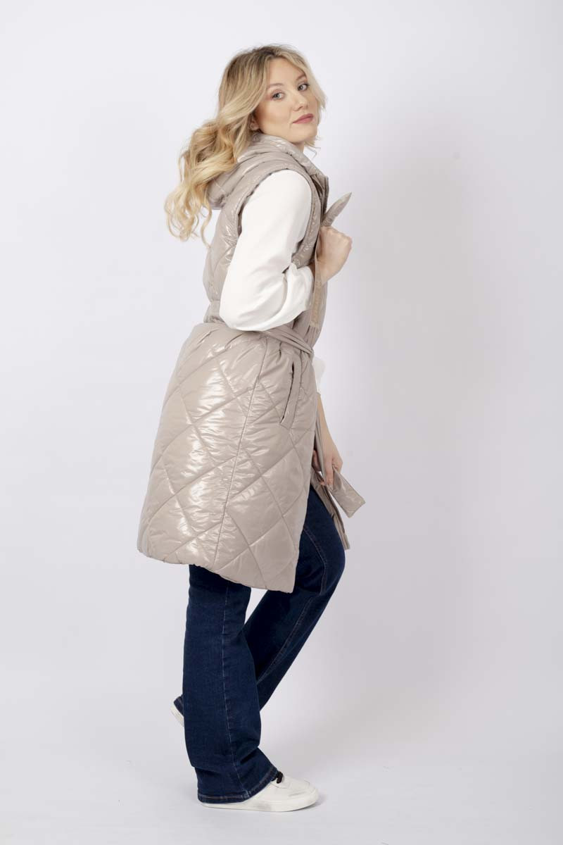 Cirino long quilted beige vest