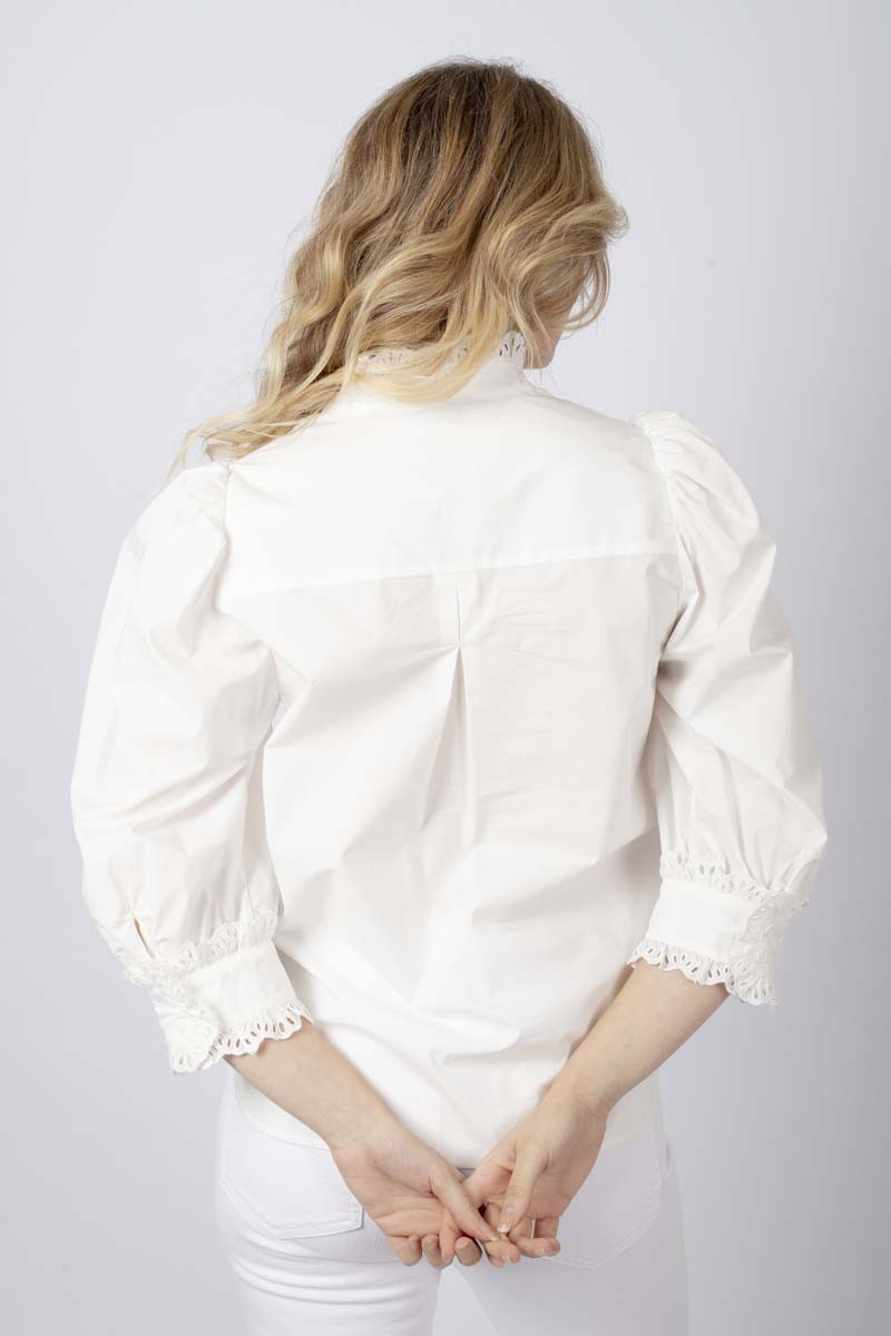 White Stiva shirt in Sangallo lace