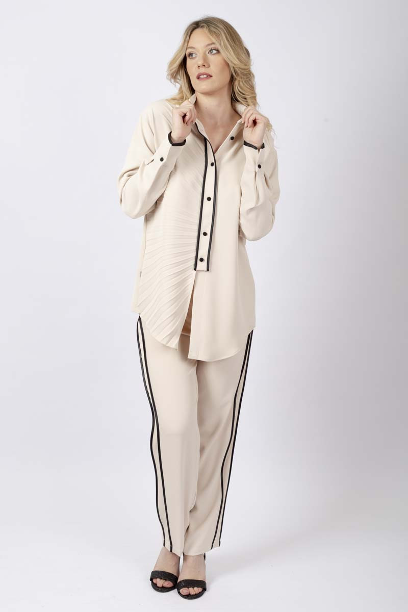 Ivory cigarette trousers with trim