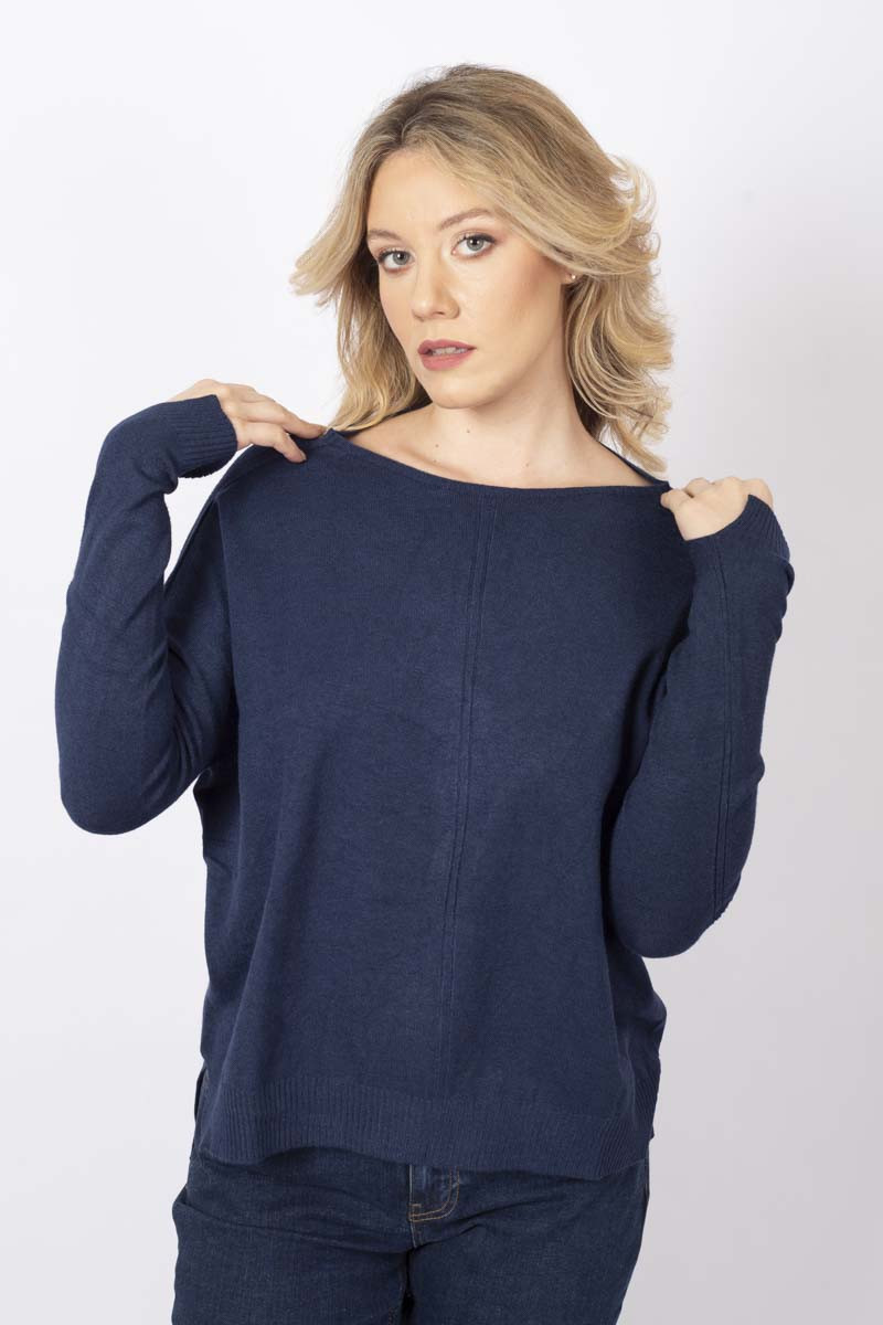 Long-sleeved blue top