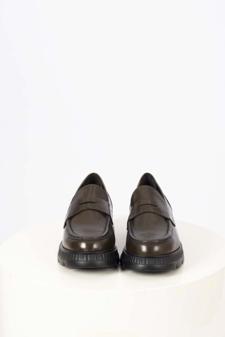 Cindy Clam mility loafers