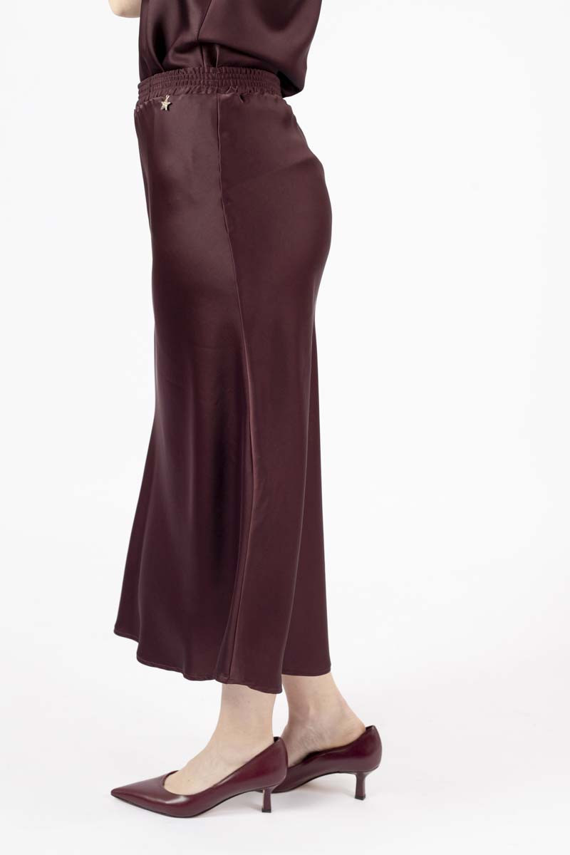 Long Semi-shiny Satin-effect Bordeaux Skirt