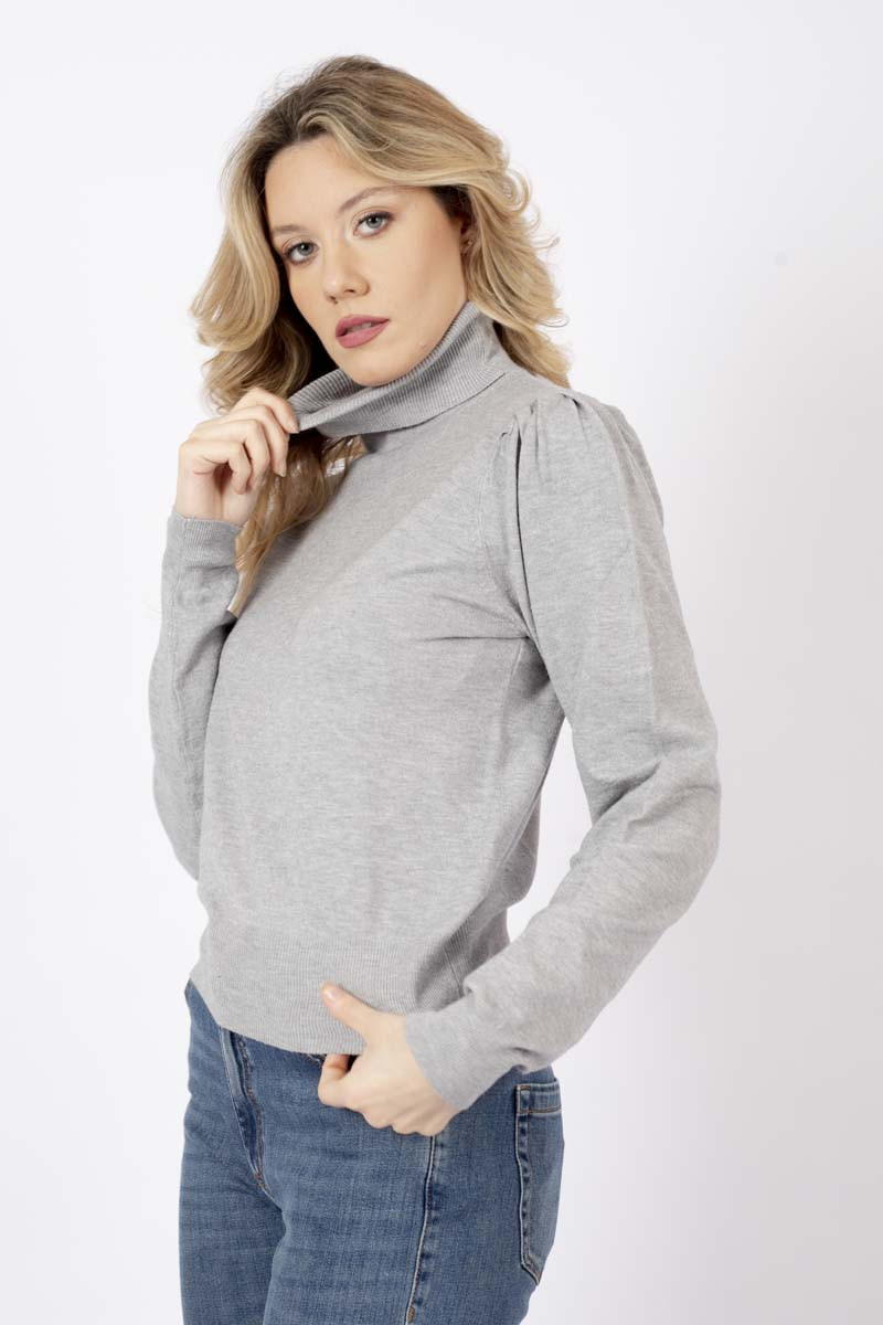 Turtleneck sweater in gray