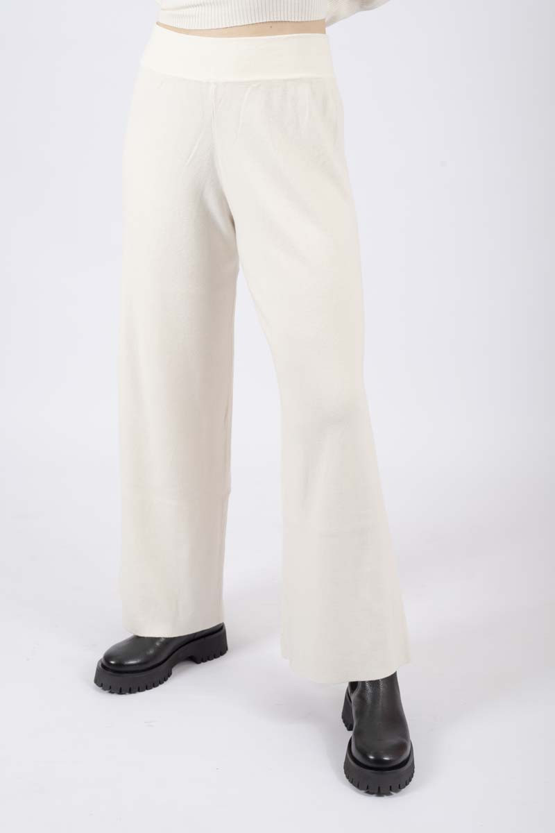 Pantalone linea morbida burro