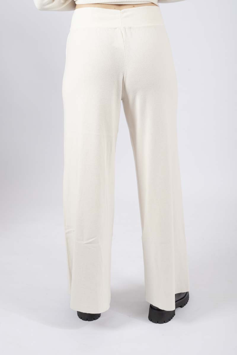 Pantalone linea morbida burro