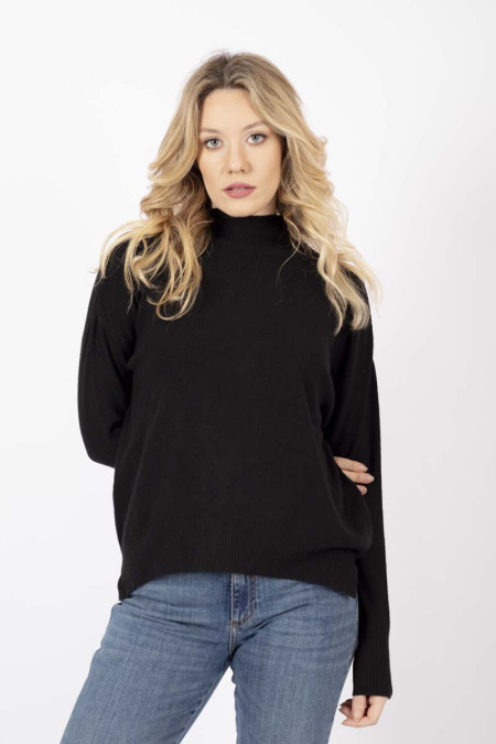 Black sweater with side slits