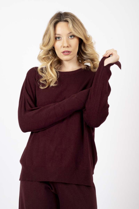 Bordeaux crew neck sweater