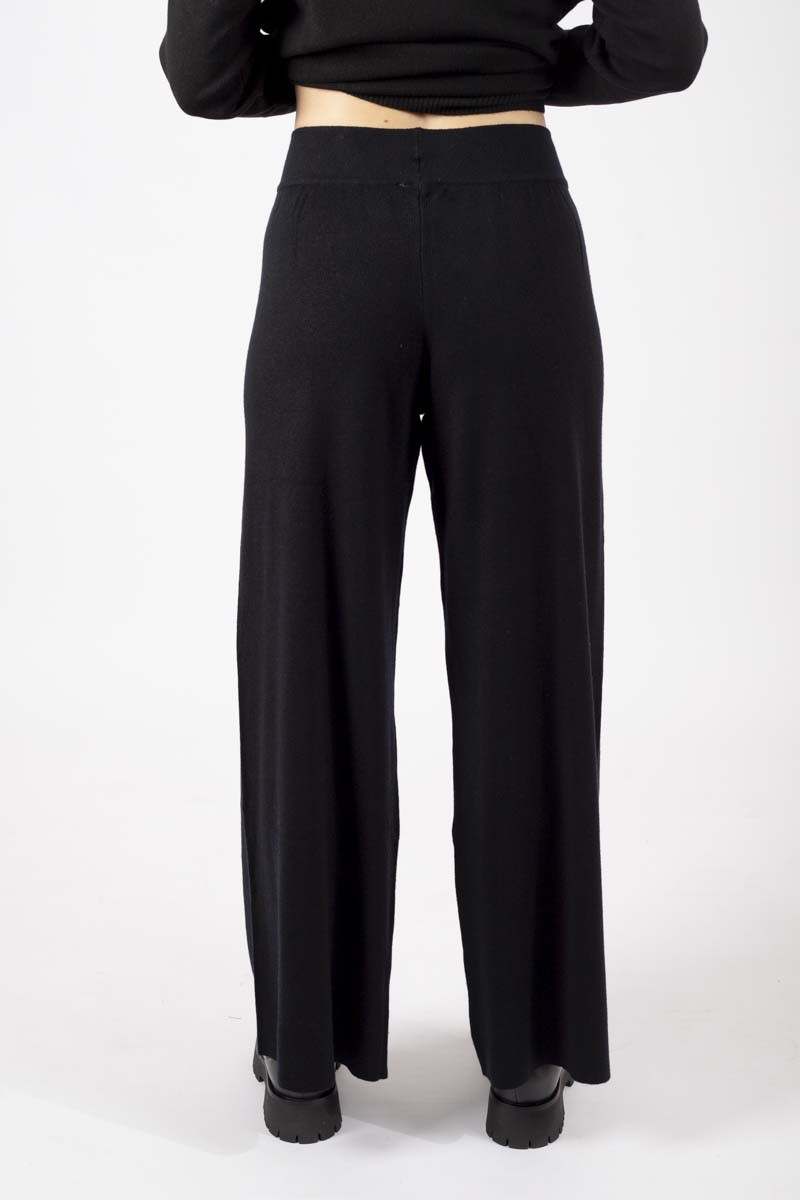 Black wide-leg trousers