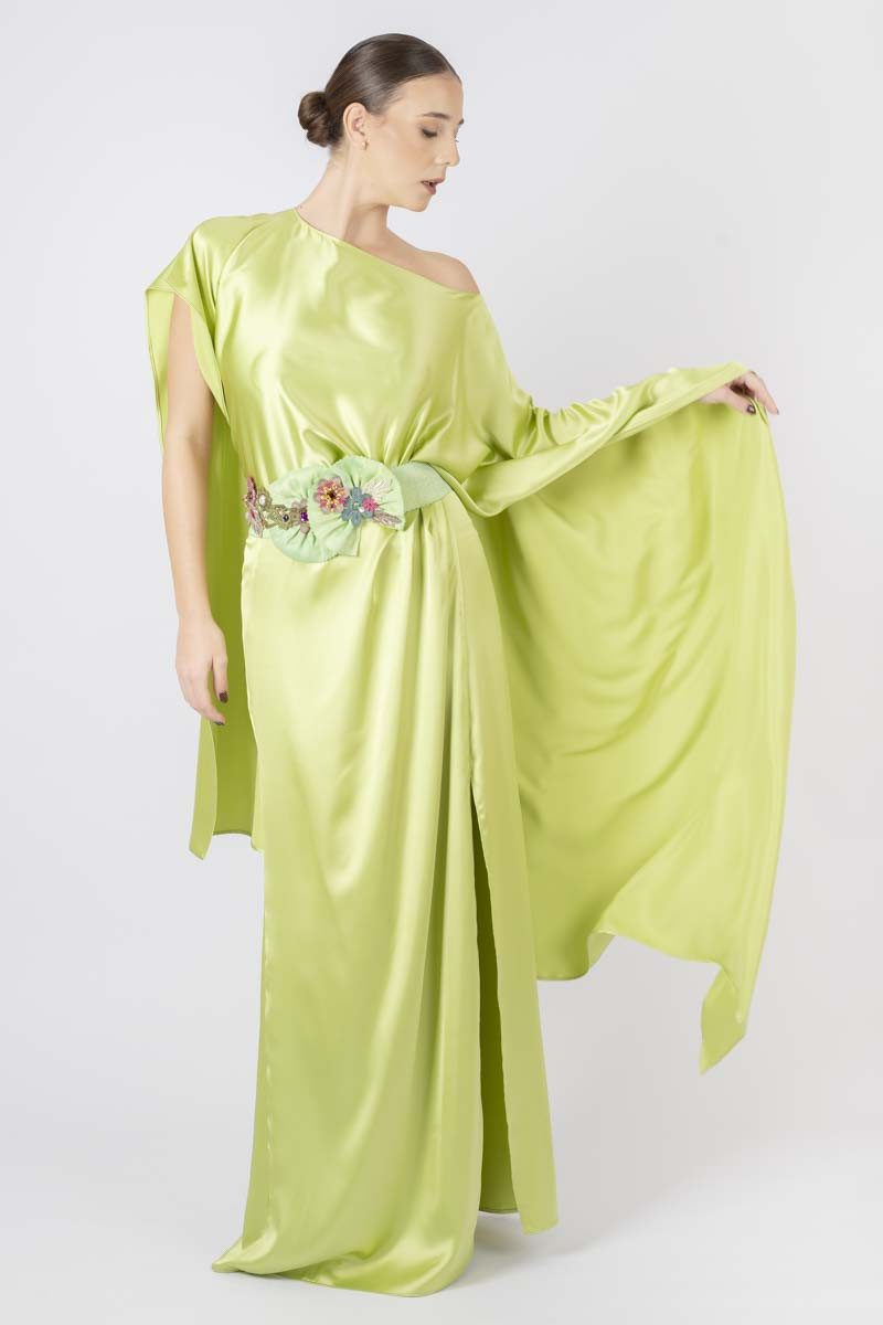 Long satin dress in pistachio green